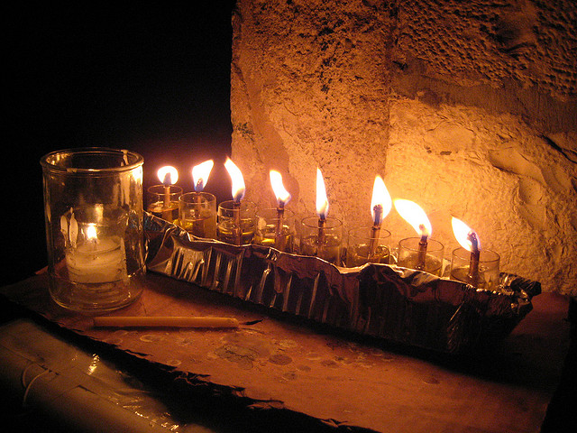 "Eighth Night of Chanukkah in Meah Shaarim" &copy;  Andrew Ratto