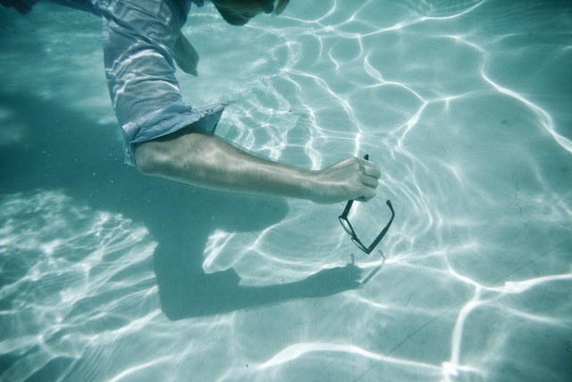 "Entrepreneurs Under the Water 2" &copy; Aurora Chisté