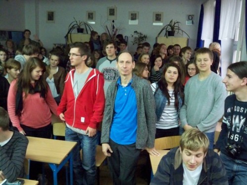 “With students at Maria Konopnika High School” © Richard Zimler Zimler - With students at Warsaw high school